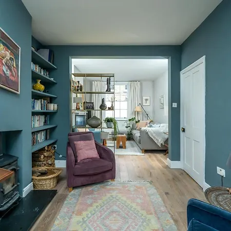 Appartement Contemporary House With Private Garden à Londres Extérieur photo